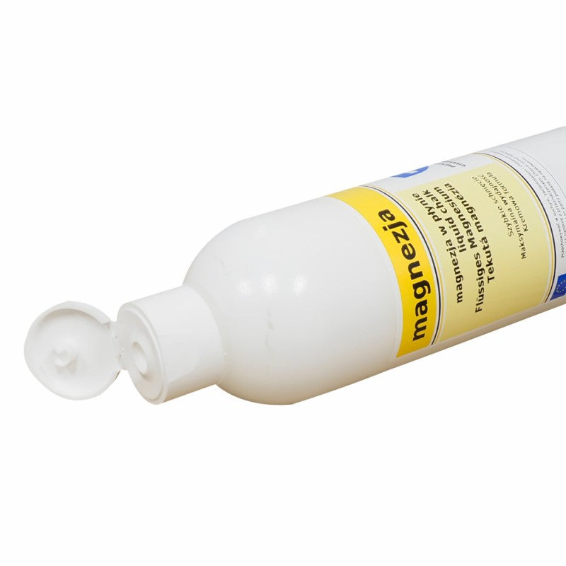 Flüssige Magnesiacreme von BIOMUS in 250ml Flasche, cremige Textur für entspannende Magnesiumanwendung.